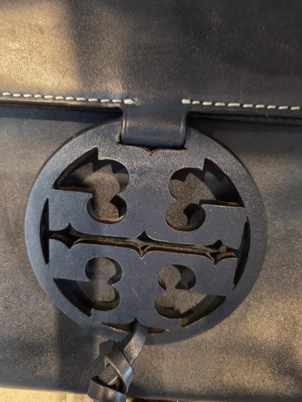 Tory Burch Navy Leather Crossbody Bag with Logo Medallion And Coin Purse